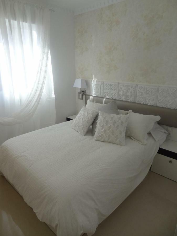 Infostays Maria Zambrano Μάλαγα Εξωτερικό φωτογραφία